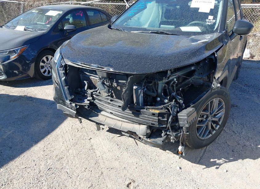 Photo 6 of 2023 Nissan Rogue S FWD (VIN 5N1BT3AA3PC890877)