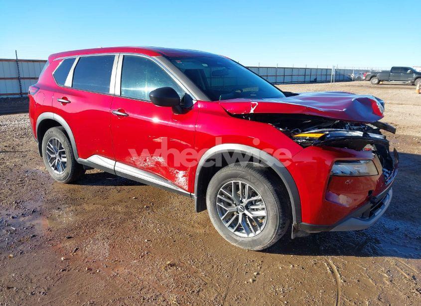 2023 Nissan Rogue S FWD (VIN 5N1BT3AA3PC923795) main photo