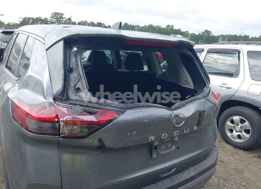Photo 6 of 2023 Nissan Rogue S FWD (VIN 5N1BT3AA3PC936577)