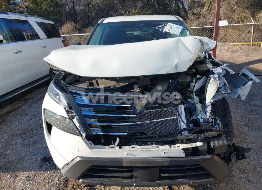 Photo 11 of 2024 Nissan Rogue S FWD (VIN 5N1BT3AA3RC709697)