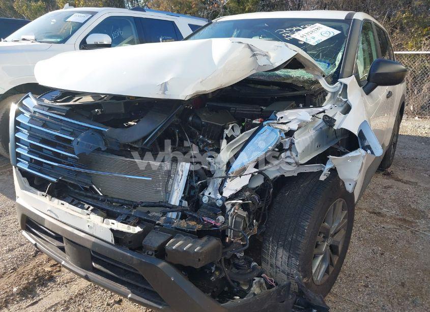 Photo 6 of 2024 Nissan Rogue S FWD (VIN 5N1BT3AA3RC709697)