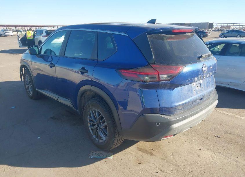 Photo 3 of 2023 Nissan Rogue S FWD (VIN 5N1BT3AA4PC818229)