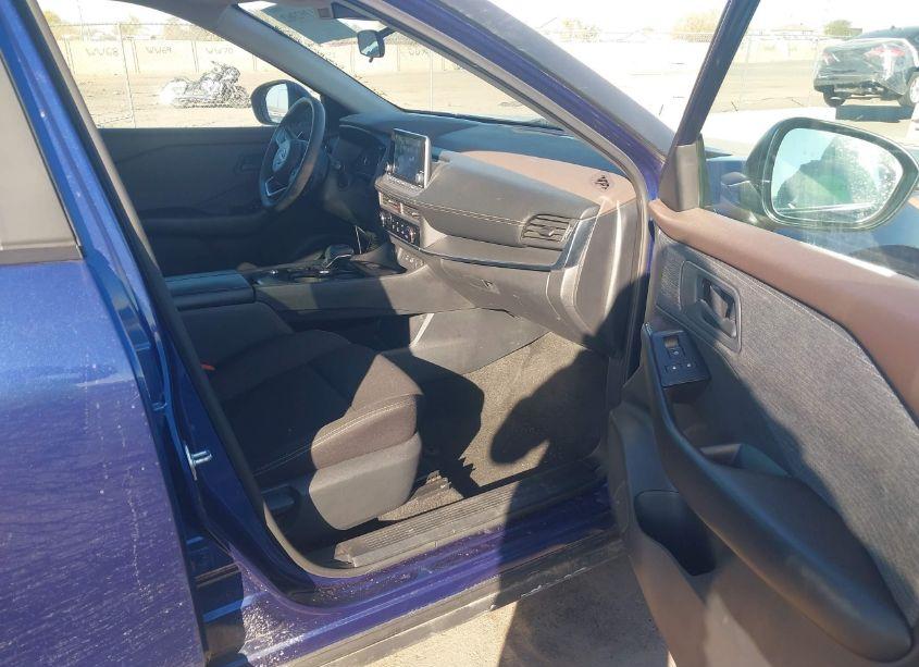 Photo 5 of 2023 Nissan Rogue S FWD (VIN 5N1BT3AA4PC818229)