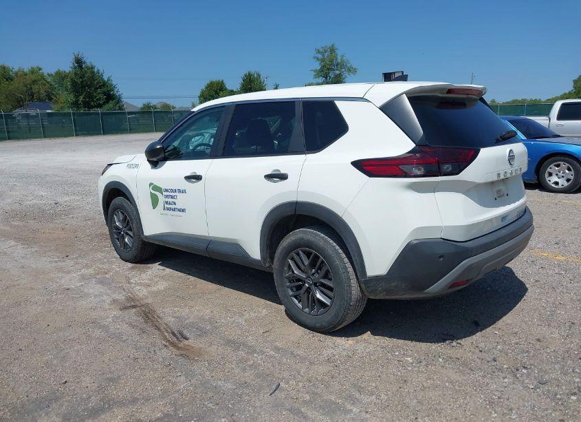 Photo 3 of 2023 Nissan Rogue S FWD (VIN 5N1BT3AA4PC825343)