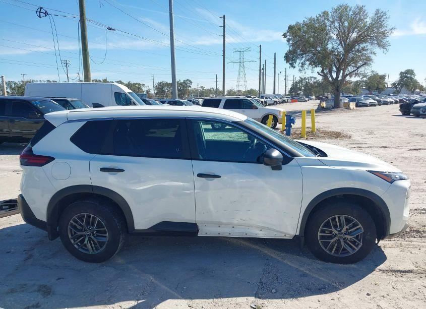 Photo 14 of 2023 Nissan Rogue S FWD (VIN 5N1BT3AA4PC916161)