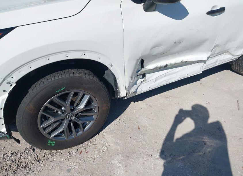 Photo 20 of 2023 Nissan Rogue S FWD (VIN 5N1BT3AA4PC916161)