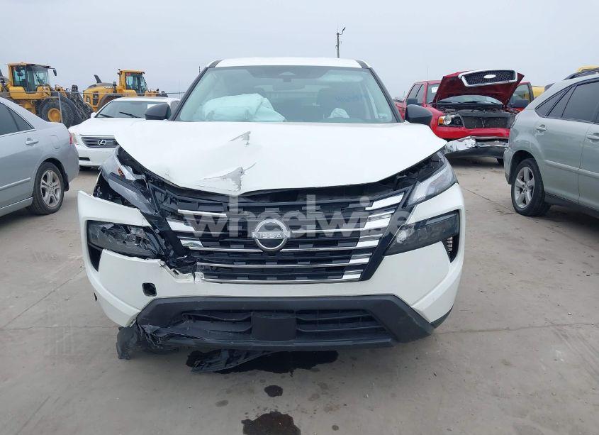 Photo 12 of 2024 Nissan Rogue S FWD (VIN 5N1BT3AA4RC670764)