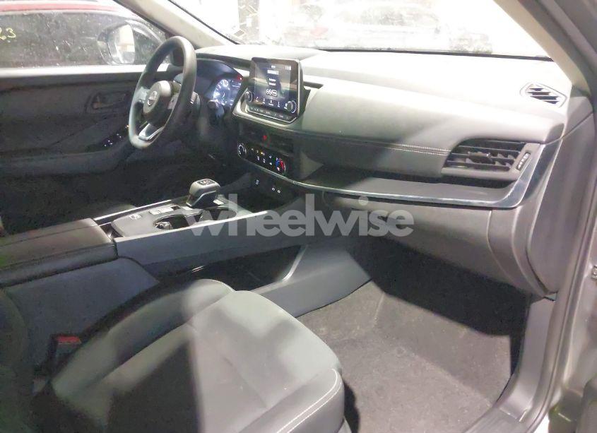 Photo 5 of 2024 Nissan Rogue S FWD (VIN 5N1BT3AA4RC707229)