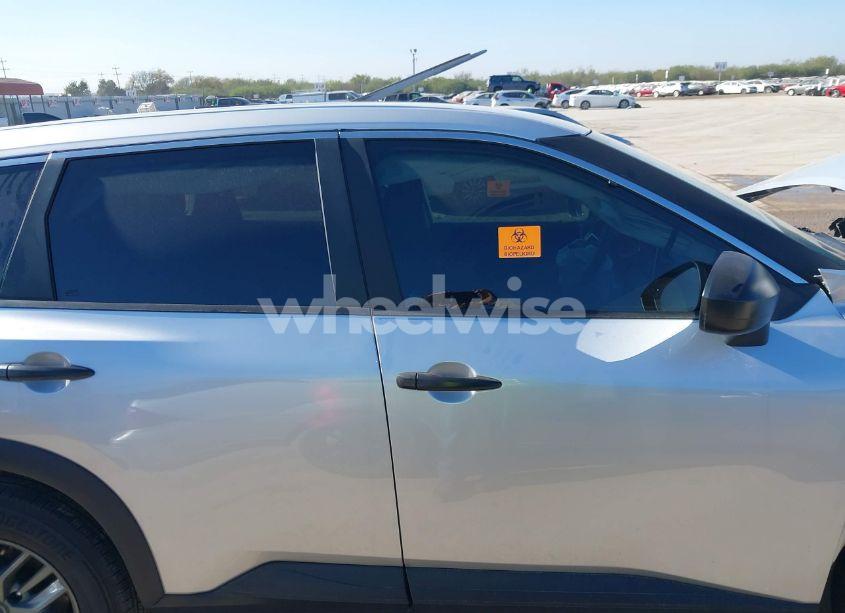 Photo 14 of 2024 Nissan Rogue S FWD (VIN 5N1BT3AA4RC722135)