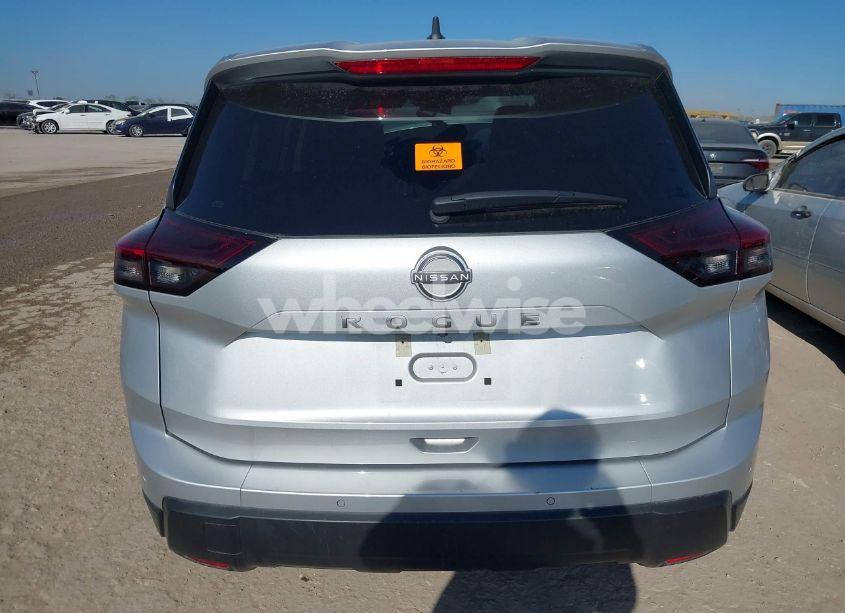 Photo 17 of 2024 Nissan Rogue S FWD (VIN 5N1BT3AA4RC722135)