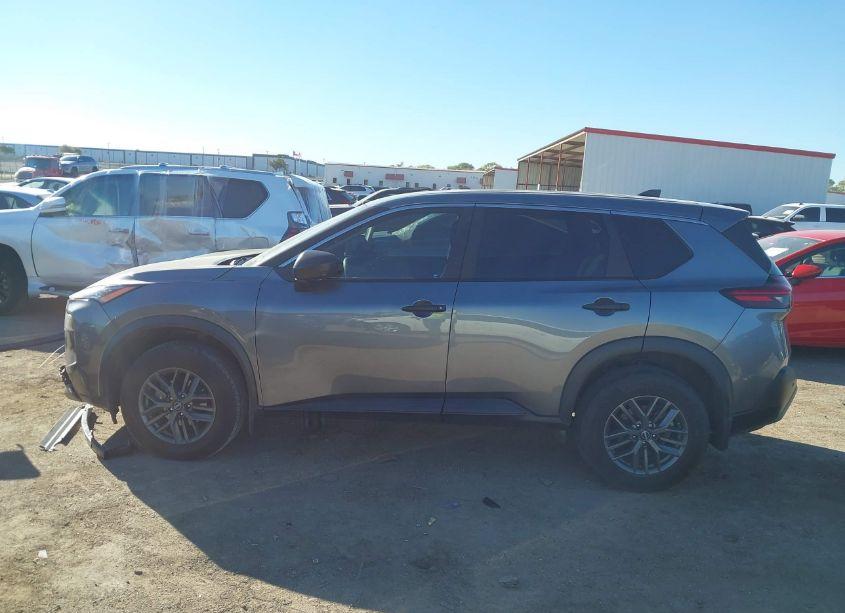 Photo 14 of 2023 Nissan Rogue S FWD (VIN 5N1BT3AA5PC749860)