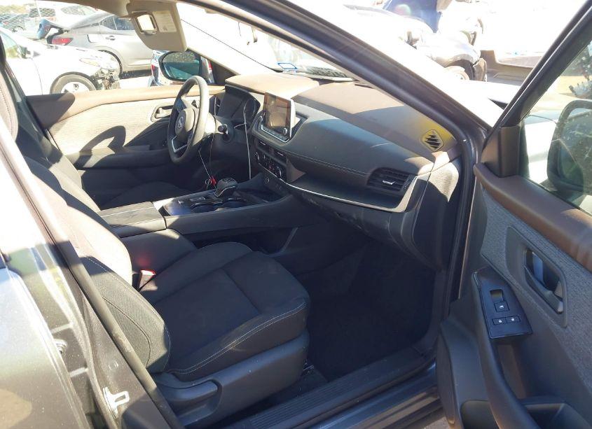 Photo 5 of 2023 Nissan Rogue S FWD (VIN 5N1BT3AA5PC749860)