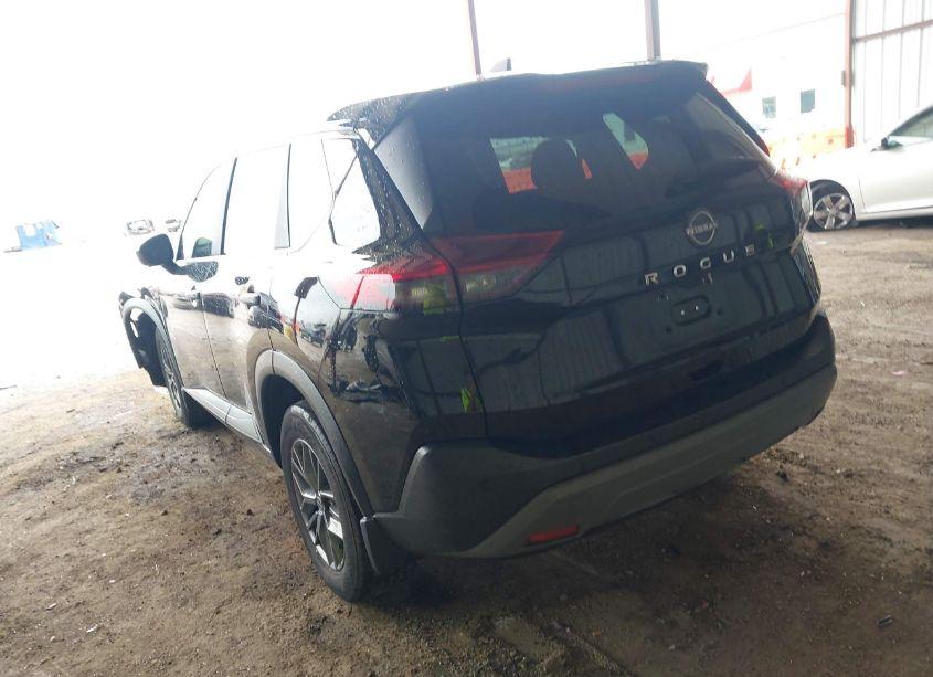 Photo 3 of 2023 Nissan Rogue S FWD (VIN 5N1BT3AA5PC829675)