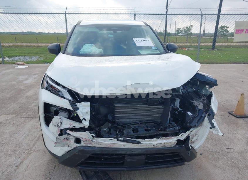 Photo 12 of 2024 Nissan Rogue S FWD (VIN 5N1BT3AA5RC726064)