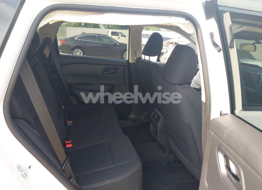 Photo 8 of 2024 Nissan Rogue S FWD (VIN 5N1BT3AA5RC726064)