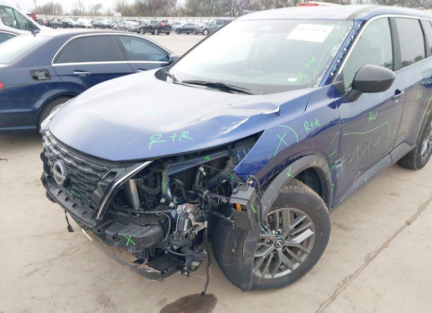 Photo 6 of 2023 Nissan Rogue S FWD (VIN 5N1BT3AA6PC816255)