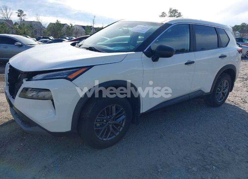 Photo 2 of 2023 Nissan Rogue S FWD (VIN 5N1BT3AA6PC820239)