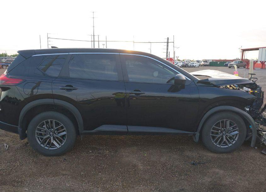 Photo 14 of 2024 Nissan Rogue S FWD (VIN 5N1BT3AA6RC728339)