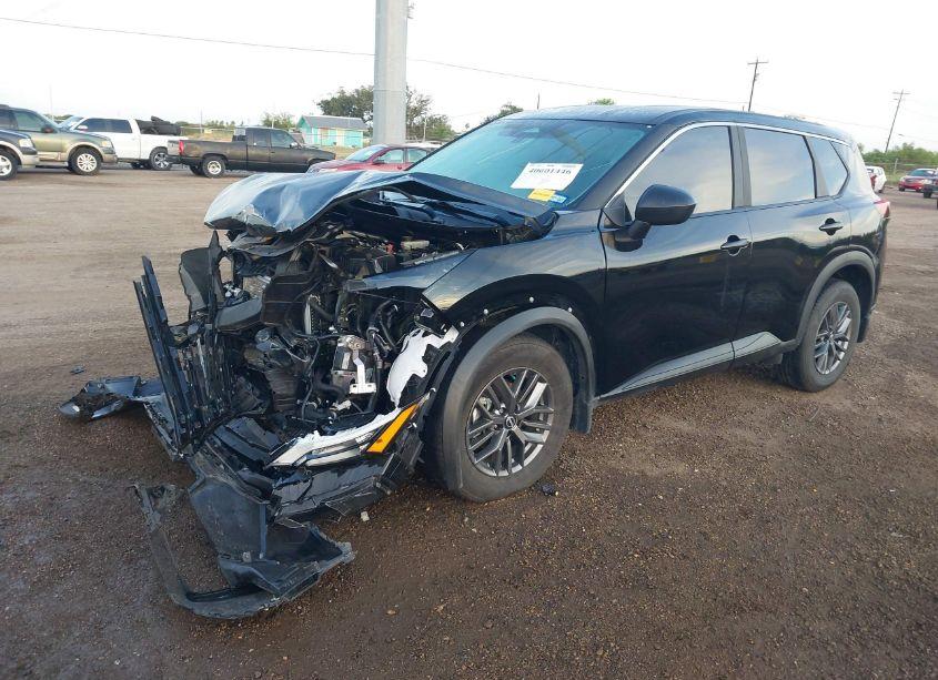 Photo 2 of 2024 Nissan Rogue S FWD (VIN 5N1BT3AA6RC728339)