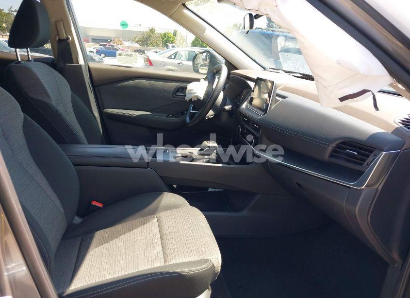 Photo 5 of 2022 Nissan Rogue S FWD (VIN 5N1BT3AA7NC699895)