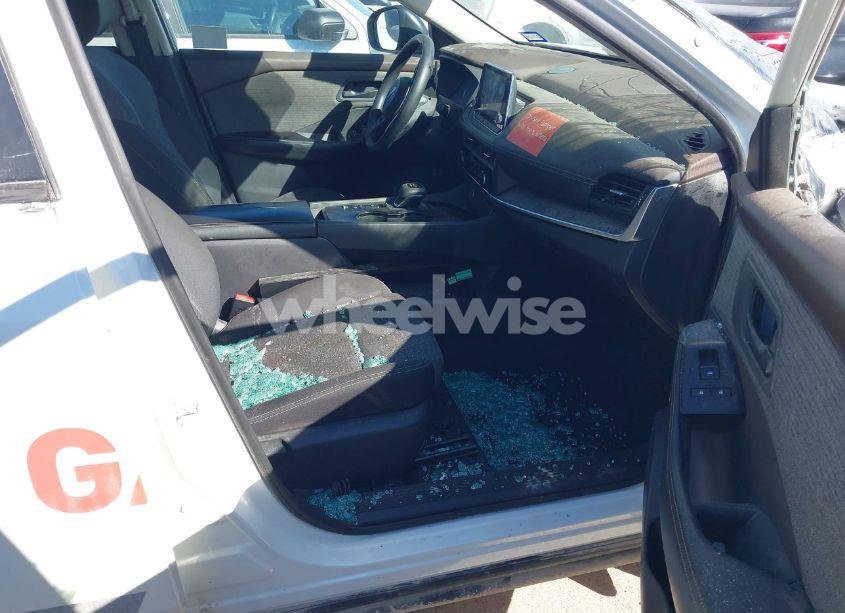 Photo 5 of 2022 Nissan Rogue S FWD (VIN 5N1BT3AA7NC710863)