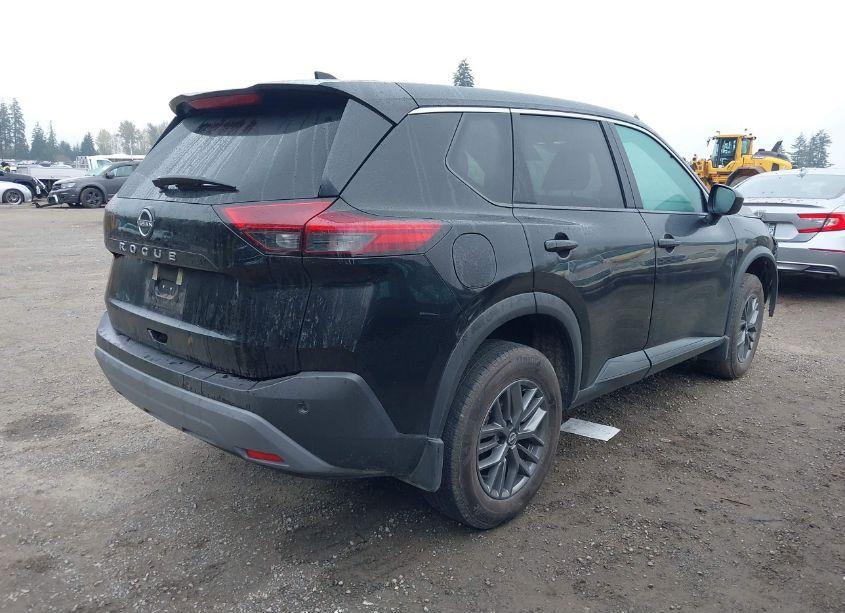 Photo 4 of 2023 Nissan Rogue S FWD (VIN 5N1BT3AA7PC877730)