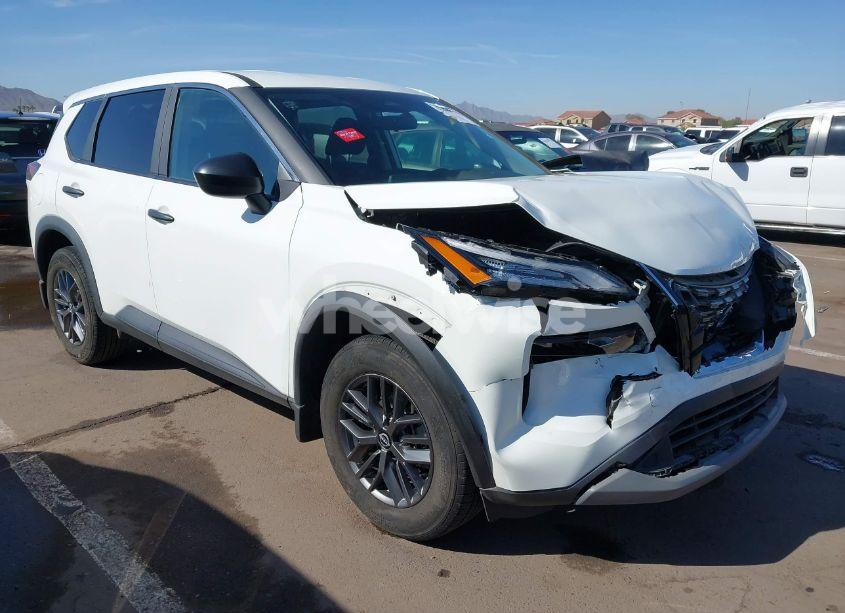 2023 Nissan Rogue S FWD (VIN 5N1BT3AA8PC837043) main photo