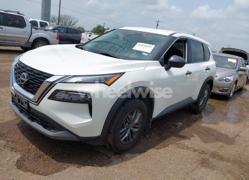 Photo 2 of 2023 Nissan Rogue S FWD (VIN 5N1BT3AA8PC865179)