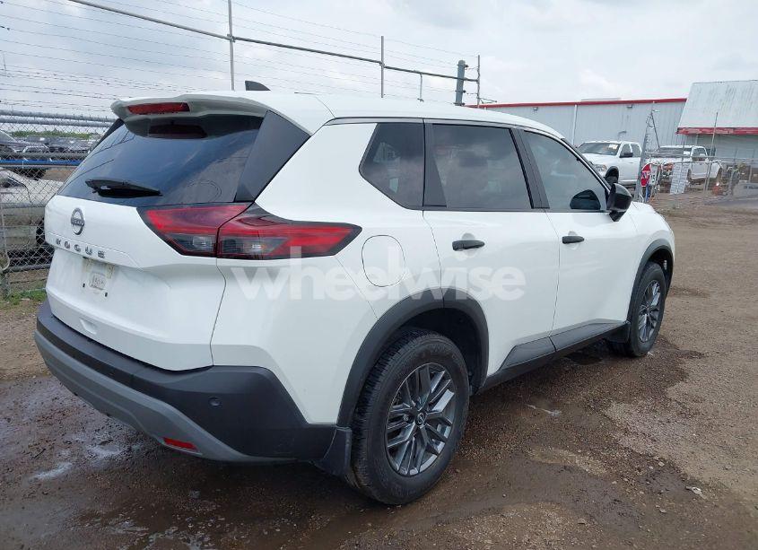 Photo 4 of 2023 Nissan Rogue S FWD (VIN 5N1BT3AA8PC865179)