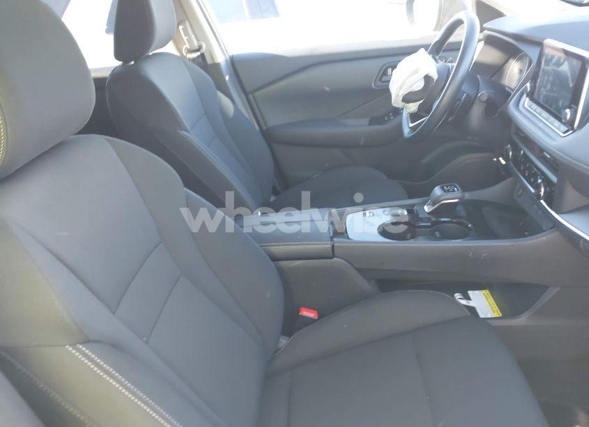 Photo 5 of 2024 Nissan Rogue S FWD (VIN 5N1BT3AA8RC685123)