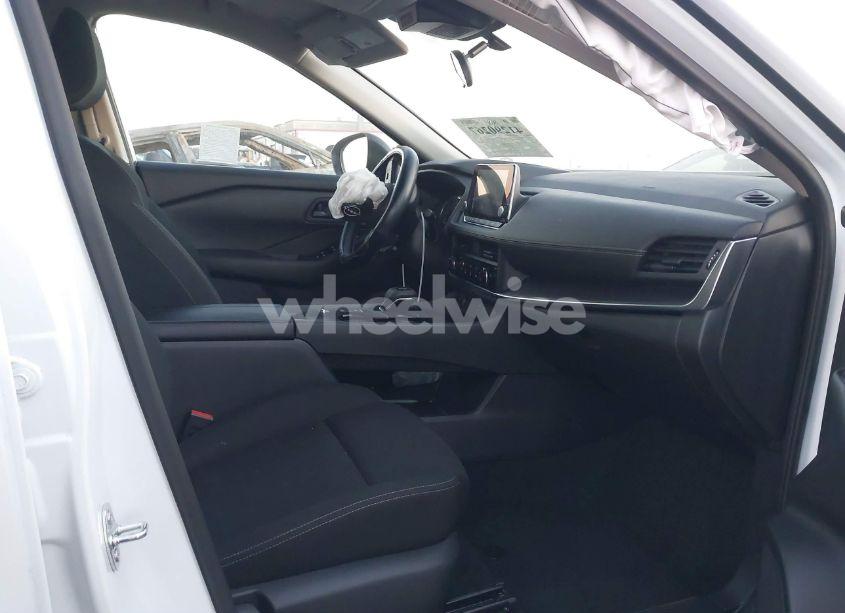 Photo 5 of 2024 Nissan Rogue S FWD (VIN 5N1BT3AA8RC688362)