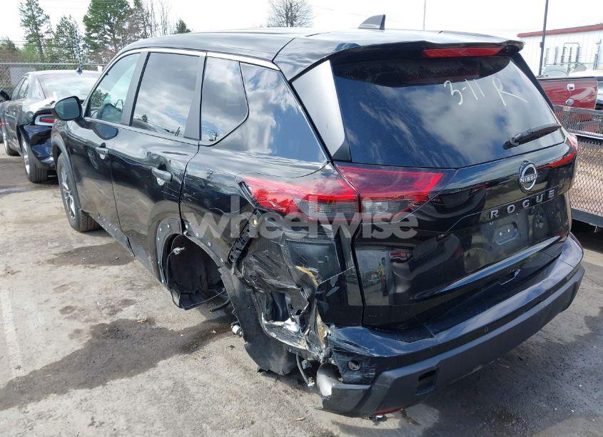 Photo 6 of 2024 Nissan Rogue S FWD (VIN 5N1BT3AA9RC693165)