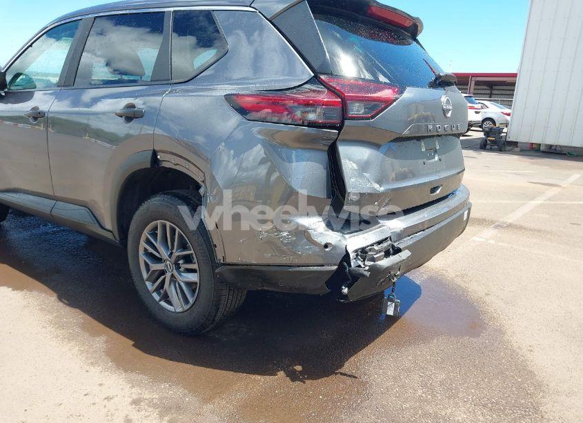 Photo 6 of 2024 Nissan Rogue S FWD (VIN 5N1BT3AA9RC757740)