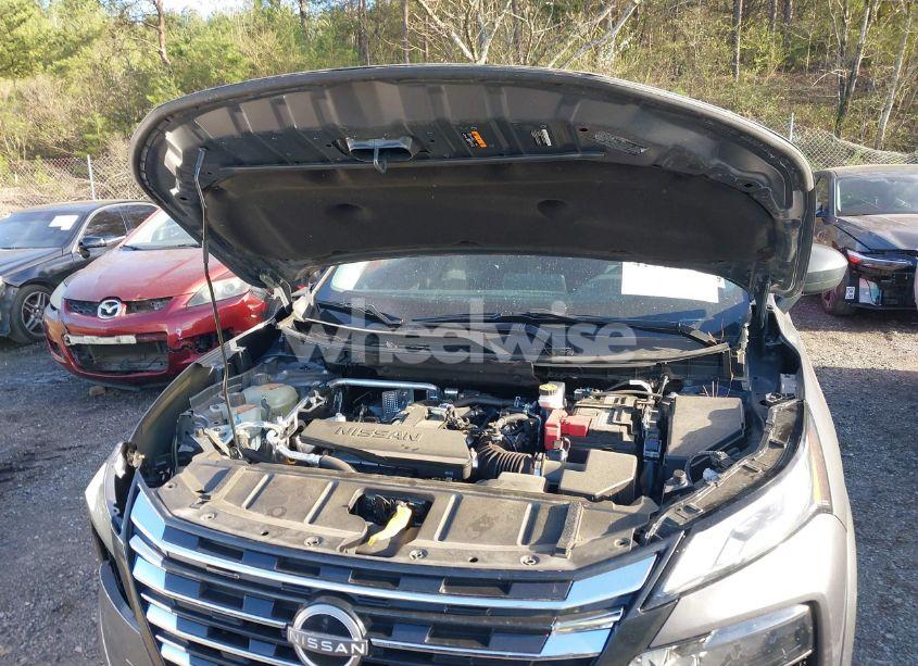 Photo 10 of 2024 Nissan Rogue S INTELLIGENT AWD (VIN 5N1BT3AB0RC709195)