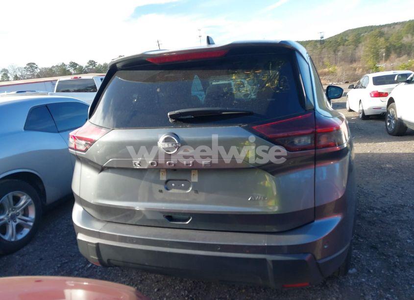 Photo 16 of 2024 Nissan Rogue S INTELLIGENT AWD (VIN 5N1BT3AB0RC709195)