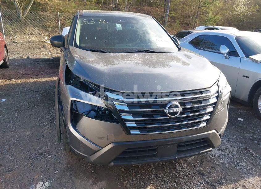 Photo 6 of 2024 Nissan Rogue S INTELLIGENT AWD (VIN 5N1BT3AB0RC709195)