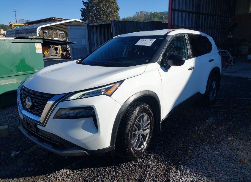 Photo 2 of 2023 Nissan Rogue S INTELLIGENT AWD (VIN 5N1BT3AB1PC756586)