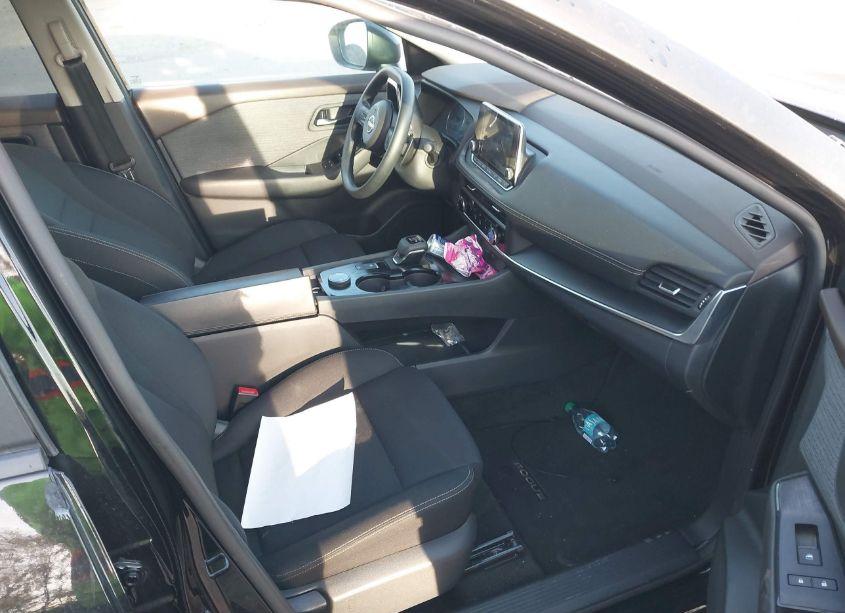 Photo 5 of 2023 Nissan Rogue S INTELLIGENT AWD (VIN 5N1BT3AB1PC774571)