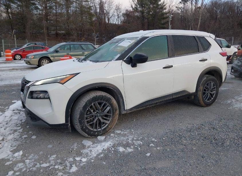 Photo 2 of 2023 Nissan Rogue S INTELLIGENT AWD (VIN 5N1BT3AB1PC824451)