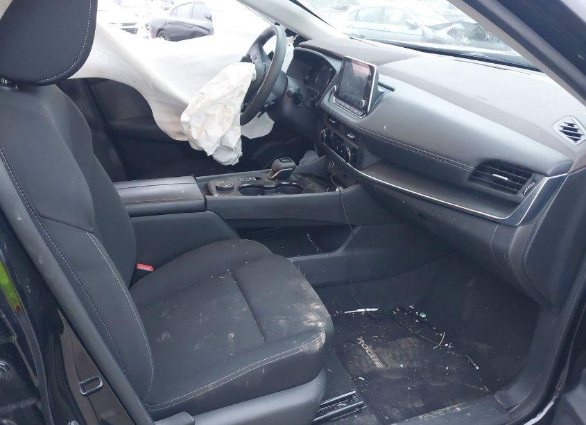 Photo 3 of 2023 Nissan Rogue S (VIN 5N1BT3AB1PC895200)