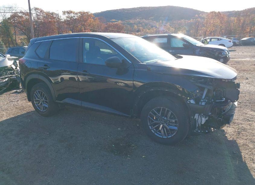 2023 Nissan Rogue S INTELLIGENT AWD (VIN 5N1BT3AB1PC923108) main photo