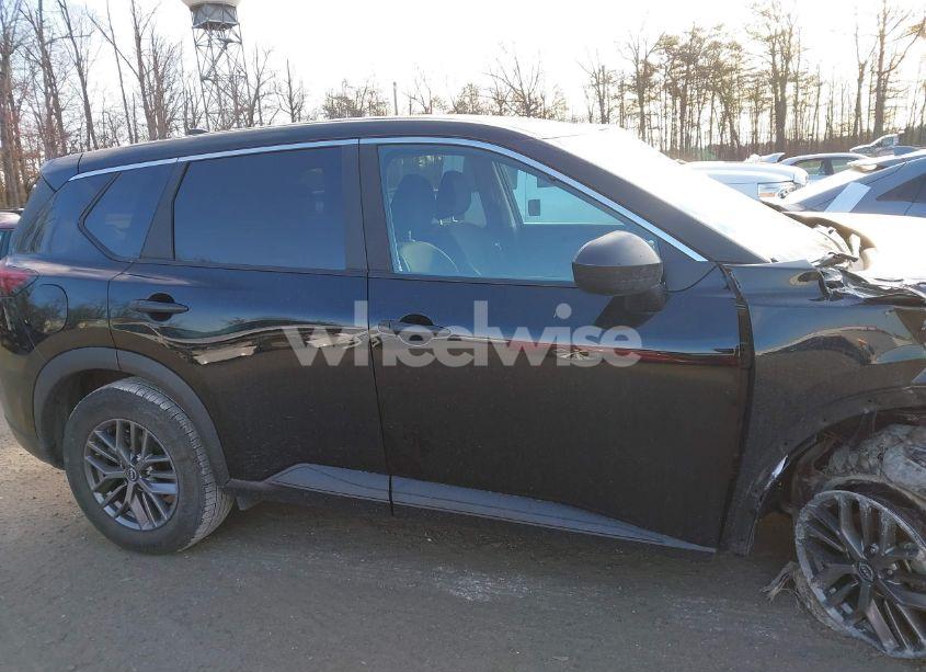 Photo 13 of 2024 Nissan Rogue S INTELLIGENT AWD (VIN 5N1BT3AB1RC670021)