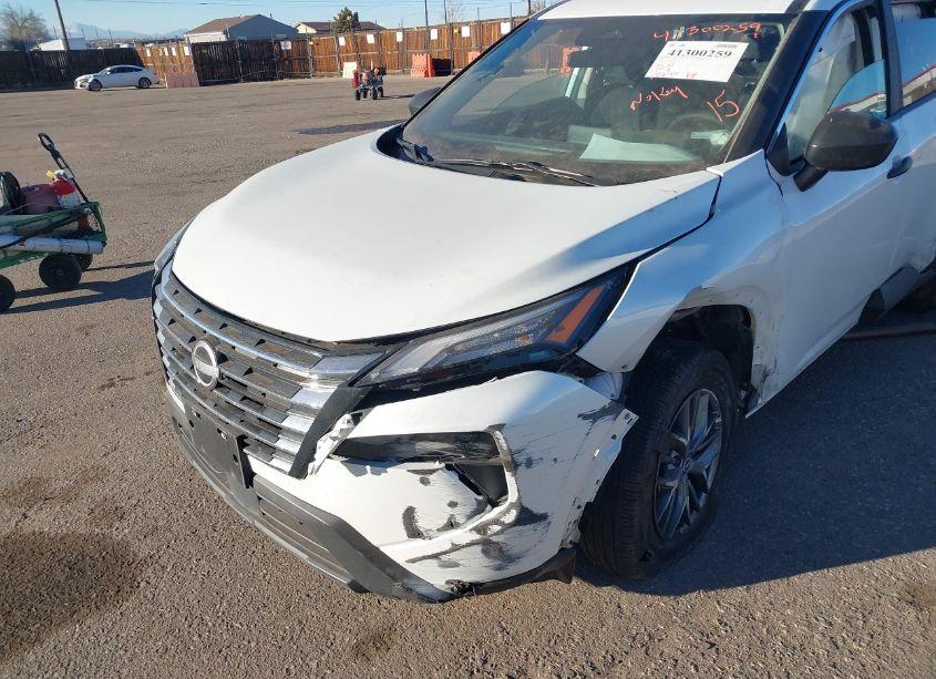 Photo 6 of 2024 Nissan Rogue S INTELLIGENT AWD (VIN 5N1BT3AB1RC745204)