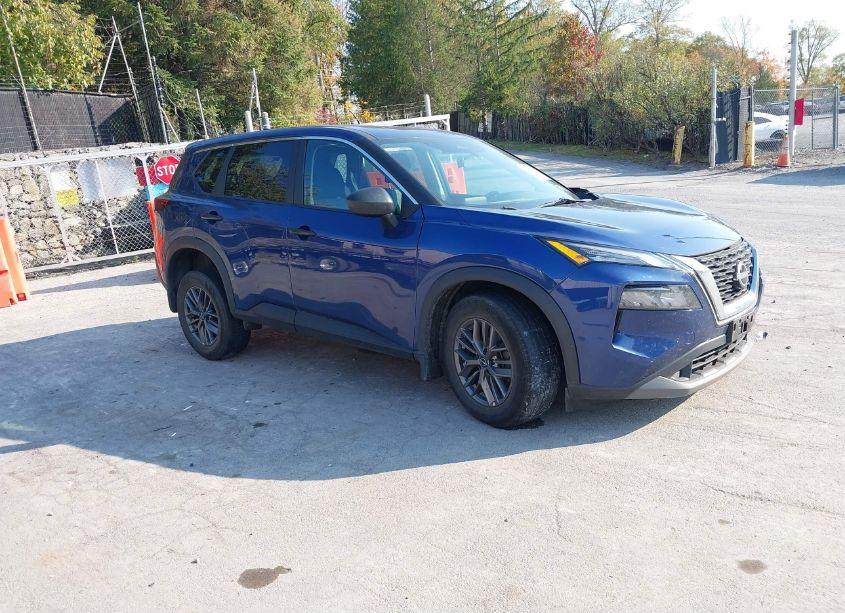 2022 Nissan Rogue S INTELLIGENT AWD (VIN 5N1BT3AB2NC714943) main photo