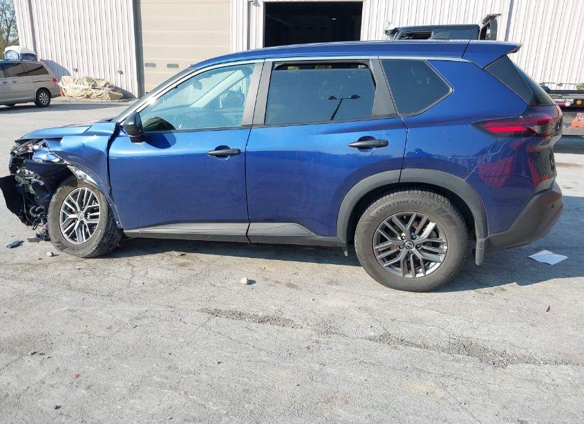 Photo 14 of 2022 Nissan Rogue S INTELLIGENT AWD (VIN 5N1BT3AB2NC714943)