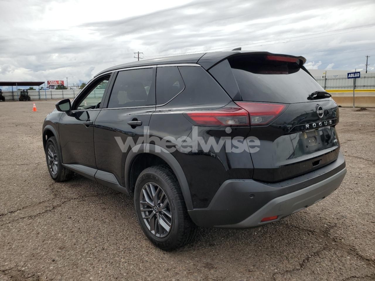 Photo 2 of 2023 NISSAN ROGUE S (VIN 5N1BT3AB2PC860150)