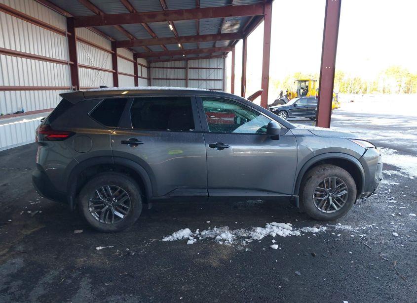 Photo 13 of 2023 Nissan Rogue S (VIN 5N1BT3AB2PC872282)