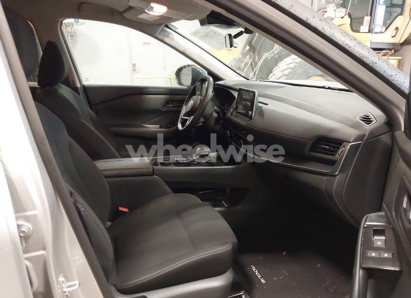 Photo 5 of 2024 Nissan Rogue S INTELLIGENT AWD (VIN 5N1BT3AB2RC748340)