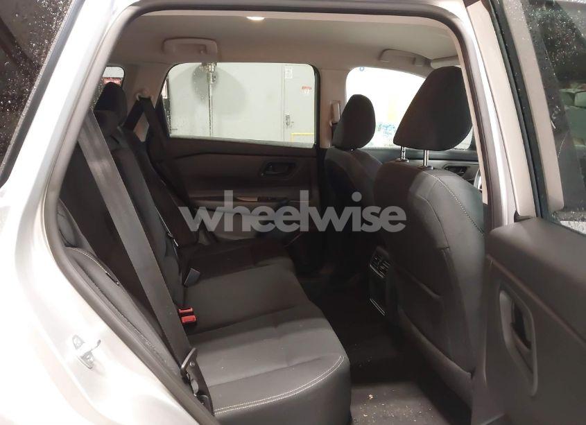 Photo 8 of 2024 Nissan Rogue S INTELLIGENT AWD (VIN 5N1BT3AB2RC748340)