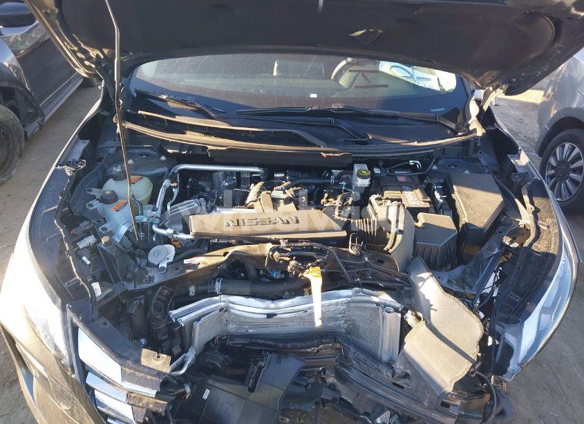 Photo 10 of 2024 Nissan Rogue S INTELLIGENT AWD (VIN 5N1BT3AB2RC750718)